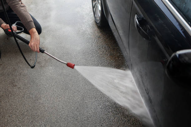 Best Deck Pressure Washing  in Sault Ste Marie, MI